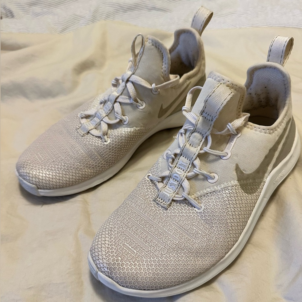 Nike | Women's Free TR 8 Training Shoes | Women’s US Size 6